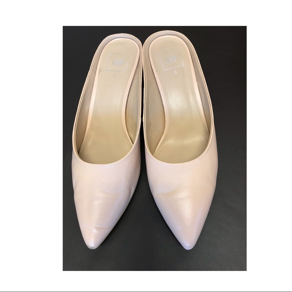 Block heeled mules